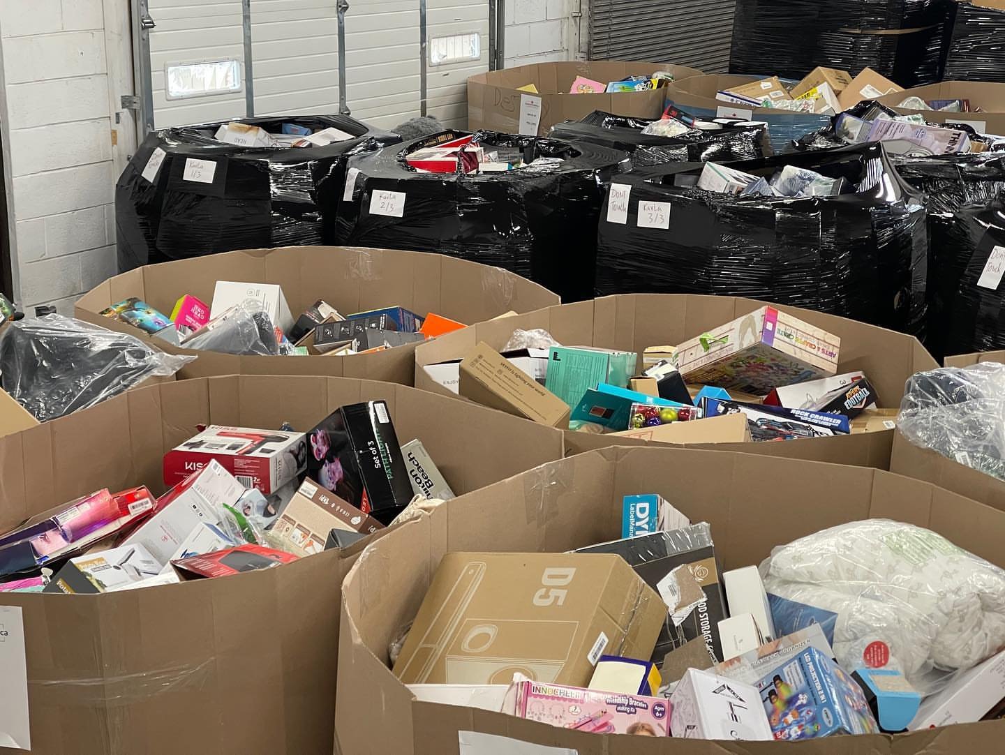 premium-wholesale-bulk-items-pallet.jpeg wholesale bulk items pallet - Image 1