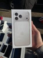 Apple iPhone 17 and17 Pro Max Pallet - Image 10