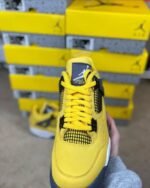 Authentic Jordan Sneakers Pallet - Image 10