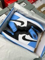 Authentic Nike Sneakers Pallet - Image 8