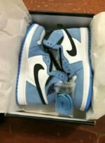 Authentic Nike Sneakers Pallet - Image 3