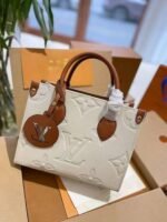 Louis Vuitton Handbags Pallet