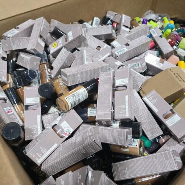Name Brand Makeup (Polish Load Pallet)