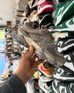 New Balance 990 / 550 Pallet - Image 3